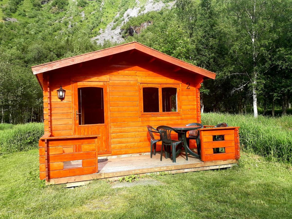 Dalen Gaard Camping Og Hytter Geiranger Bagian luar foto